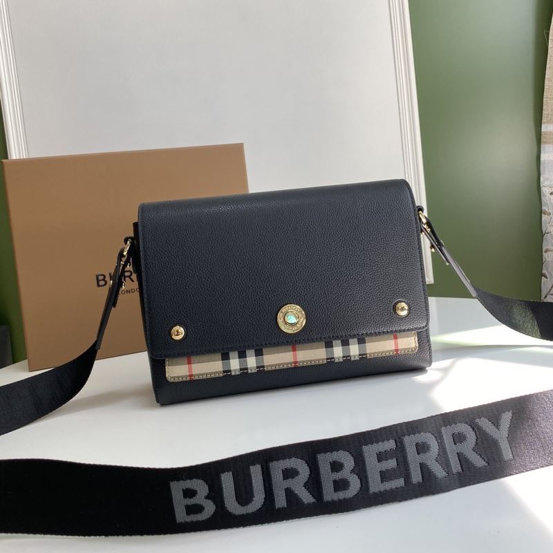 Burberry Clutch Bags - Click Image to Close